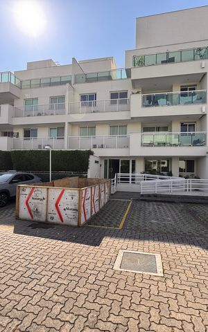 Apartamento à venda com 160m², 2 quartos e 2 vagas Apartamento à venda com 160m², 2 quartos e 2 vagasFachada