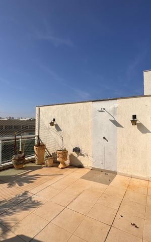 Apartamento à venda com 160m², 2 quartos e 2 vagas Apartamento à venda com 160m², 2 quartos e 2 vagasTerraço