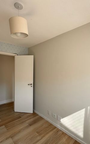Apartamento à venda com 160m², 2 quartos e 2 vagas Apartamento à venda com 160m², 2 quartos e 2 vagasQuarto