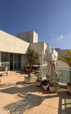 Apartamento à venda com 160m², 2 quartos e 2 vagas Apartamento à venda com 160m², 2 quartos e 2 vagasTerraço