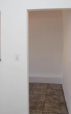 Casa para alugar com 40m², 1 quarto e sem vaga