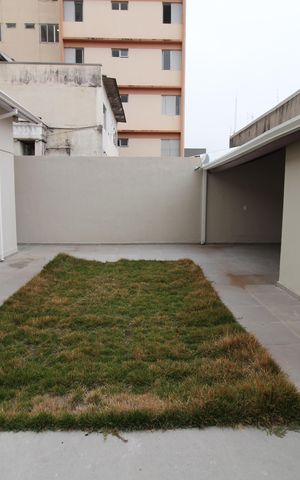 Casa para alugar com 180m², 4 quartos e 3 vagasQuintal