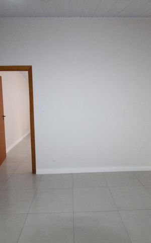 Casa para alugar com 180m², 4 quartos e 3 vagasSuperior Sala