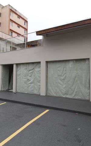 Casa para alugar com 180m², 4 quartos e 3 vagasGaragem