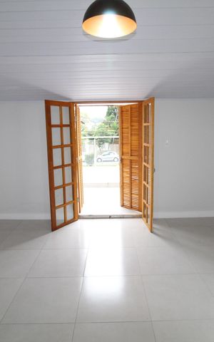 Casa para alugar com 180m², 4 quartos e 3 vagasSuperior Quarto 1