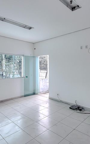 Casa para alugar com 350m², 3 quartos e 6 vagas Casa para alugar com 350m², 3 quartos e 6 vagasQuarto 4