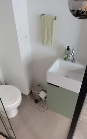 Studio à venda com 11m², 1 quarto e sem vaga Studio à venda com 11m², 1 quarto e sem vagaBanheiro