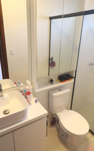 Casa de condomínio à venda com 60m², 2 quartos e 2 vagasBanheiro