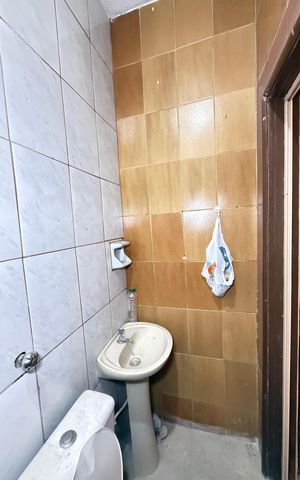 Casa para alugar com 50m², 2 quartos e 1 vaga Casa para alugar com 50m², 2 quartos e 1 vagaBanheiro Social