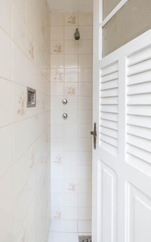 Apartamento à venda com 95m², 3 quartos e sem vagaBanheiro de serviço