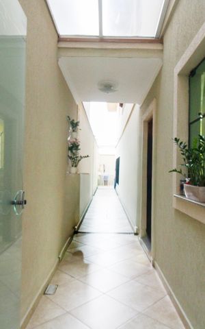 Casa à venda com 153m², 4 quartos e 4 vagas
