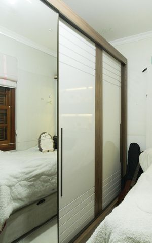 Casa à venda com 153m², 4 quartos e 4 vagas