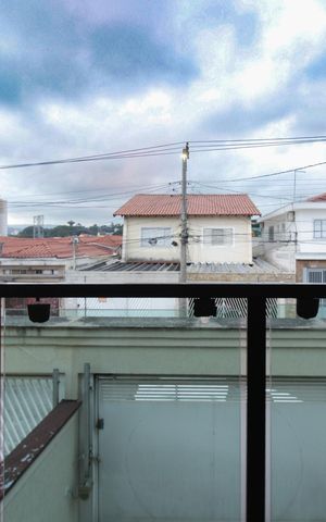 Casa à venda com 153m², 4 quartos e 4 vagas