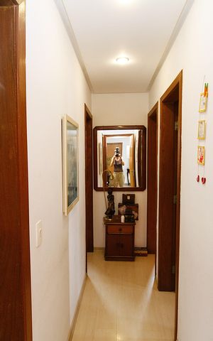 Apartamento para alugar com 218m², 4 quartos e 2 vagasCorredor