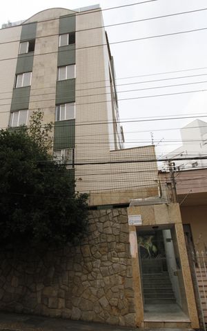 Apartamento para alugar com 218m², 4 quartos e 2 vagasFachada