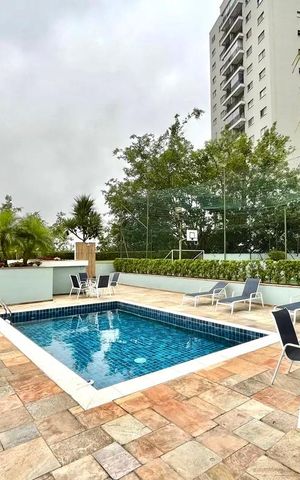 Apartamento à venda com 61m², 2 quartos e 2 vagas Apartamento à venda com 61m², 2 quartos e 2 vagasÁrea comum - Piscina
