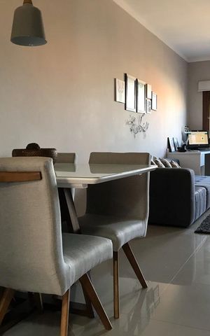Casa à venda com 121m², 2 quartos e 1 vaga Casa à venda com 121m², 2 quartos e 1 vagaSala