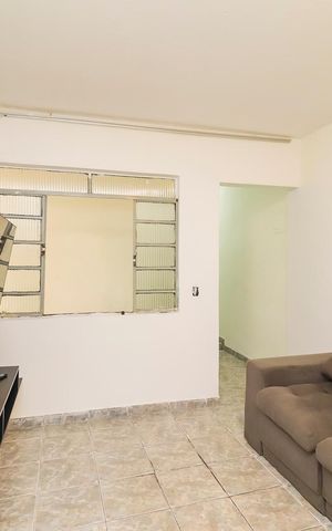 Casa à venda com 240m², 2 quartos e sem vagaSala