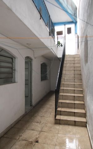 Casa à venda com 290m², 1 quarto e sem vagaÁrea de Serviço