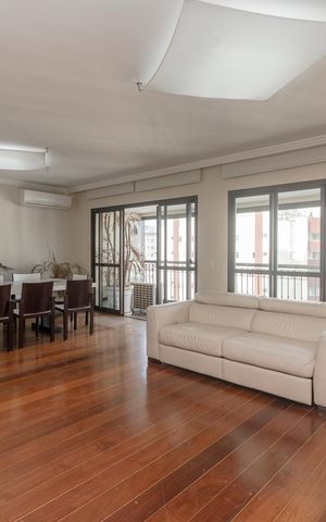 Apartamento para alugar com 178m², 4 quartos e 3 vagas Apartamento para alugar com 178m², 4 quartos e 3 vagasSala