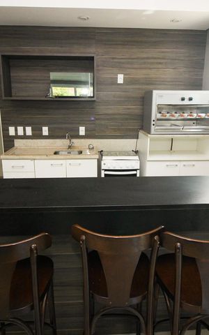 Apartamento à venda com 89m², 2 quartos e 1 vaga Apartamento à venda com 89m², 2 quartos e 1 vagaÁrea comum - Salão de festas