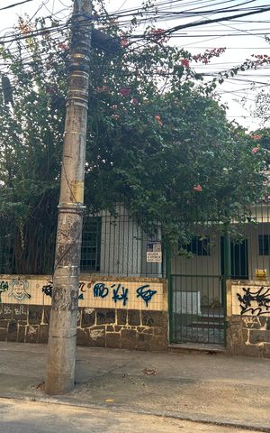 Casa à venda com 250m², 4 quartos e 2 vagas