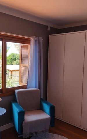 Casa à venda com 350m², 3 quartos e 3 vagas Casa à venda com 350m², 3 quartos e 3 vagasQuarto