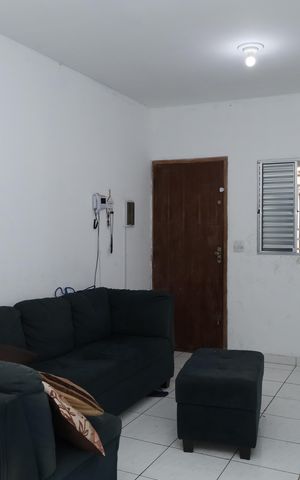 Casa à venda com 120m², 3 quartos e 2 vagasSala