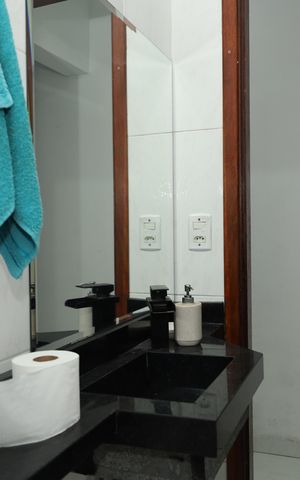 Casa à venda com 120m², 3 quartos e 2 vagasBanheiro 3 - Lavabo