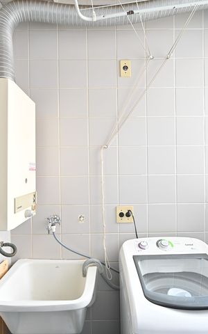 Apartamento à venda com 61m², 2 quartos e 2 vagasLavanderia