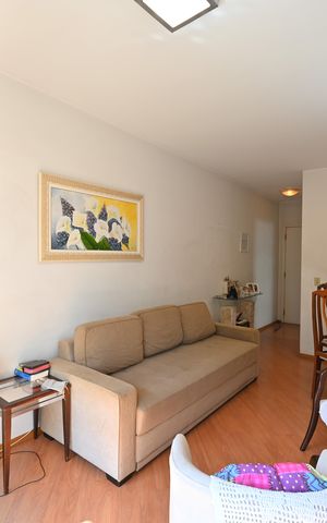 Apartamento à venda com 61m², 2 quartos e 2 vagasVaranda
