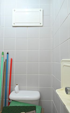 Apartamento à venda com 61m², 2 quartos e 2 vagasBanheiro de serviço