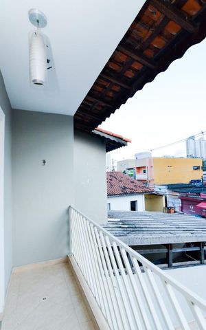 Casa à venda com 250m², 3 quartos e 5 vagasQuarto 1 - Varanda