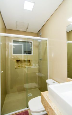 Casa à venda com 250m², 3 quartos e 5 vagasBanheiro
