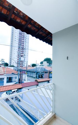 Casa à venda com 250m², 3 quartos e 5 vagasQuarto 1 - Varanda