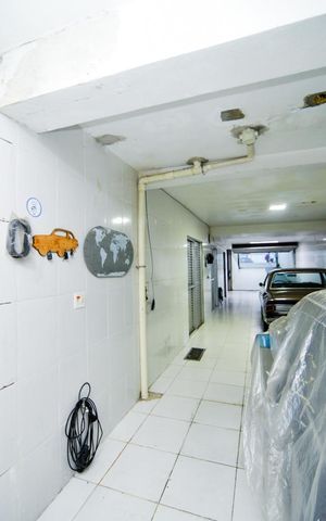 Casa à venda com 250m², 3 quartos e 5 vagasGaragem