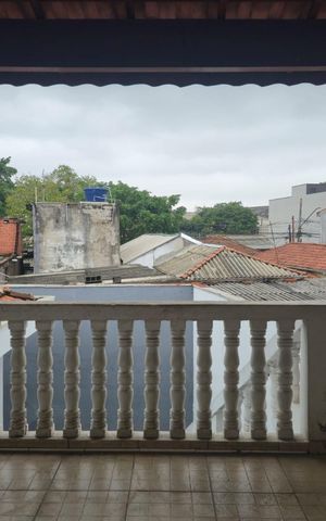 Casa à venda com 220m², 3 quartos e 4 vagas Casa à venda com 220m², 3 quartos e 4 vagasÁrea de Serviço