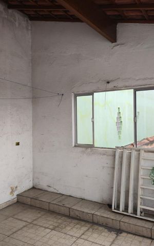 Casa à venda com 220m², 3 quartos e 4 vagas Casa à venda com 220m², 3 quartos e 4 vagasÁrea de Serviço