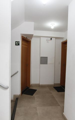 Apartamento à venda com 48m², 2 quartos e 1 vagaHall de entrada