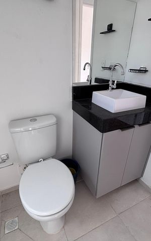 Apartamento à venda com 46m², 2 quartos e 1 vaga Apartamento à venda com 46m², 2 quartos e 1 vagaBanheiro