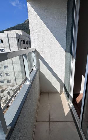 Apartamento à venda com 46m², 2 quartos e 1 vaga Apartamento à venda com 46m², 2 quartos e 1 vagaVaranda