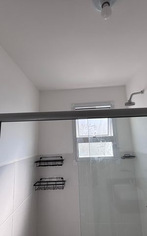 Apartamento à venda com 46m², 2 quartos e 1 vaga Apartamento à venda com 46m², 2 quartos e 1 vagaBanheiro