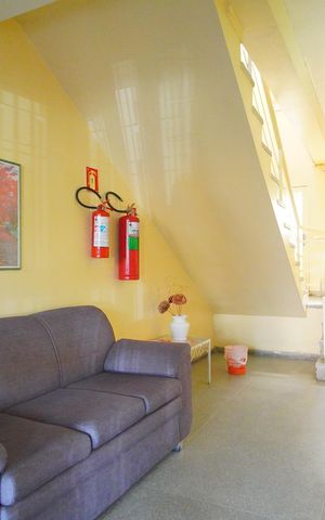 Apartamento à venda com 42m², 1 quarto e sem vagaEntrada