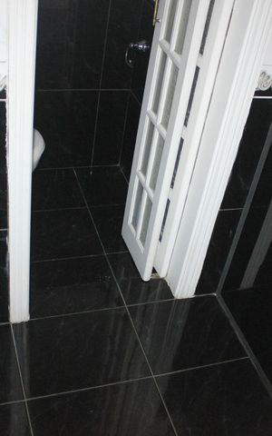 Casa à venda com 247m², 5 quartos e 2 vagasLavabo