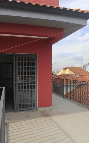 Casa à venda com 247m², 5 quartos e 2 vagasVaranda
