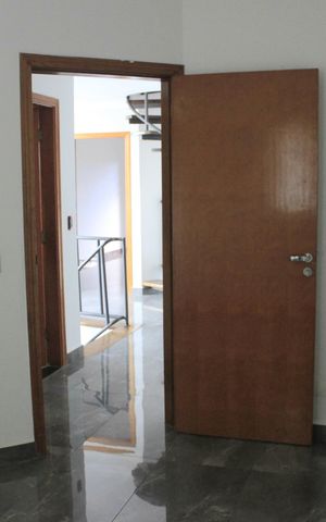 Casa à venda com 247m², 5 quartos e 2 vagasQuarto 3