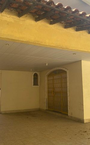 Casa para alugar com 390m², 3 quartos e 3 vagas Casa para alugar com 390m², 3 quartos e 3 vagasÁrea externa