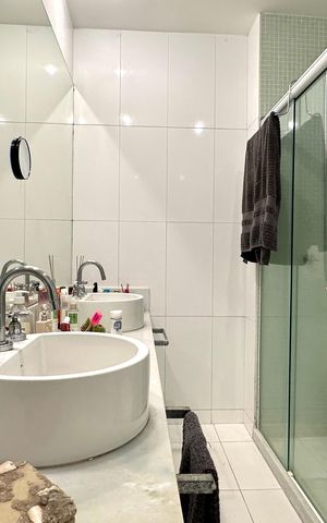 Apartamento à venda com 220m², 3 quartos e sem vaga