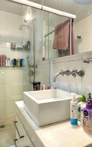 Apartamento à venda com 220m², 3 quartos e sem vaga