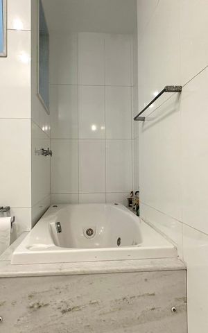 Apartamento à venda com 220m², 3 quartos e sem vaga